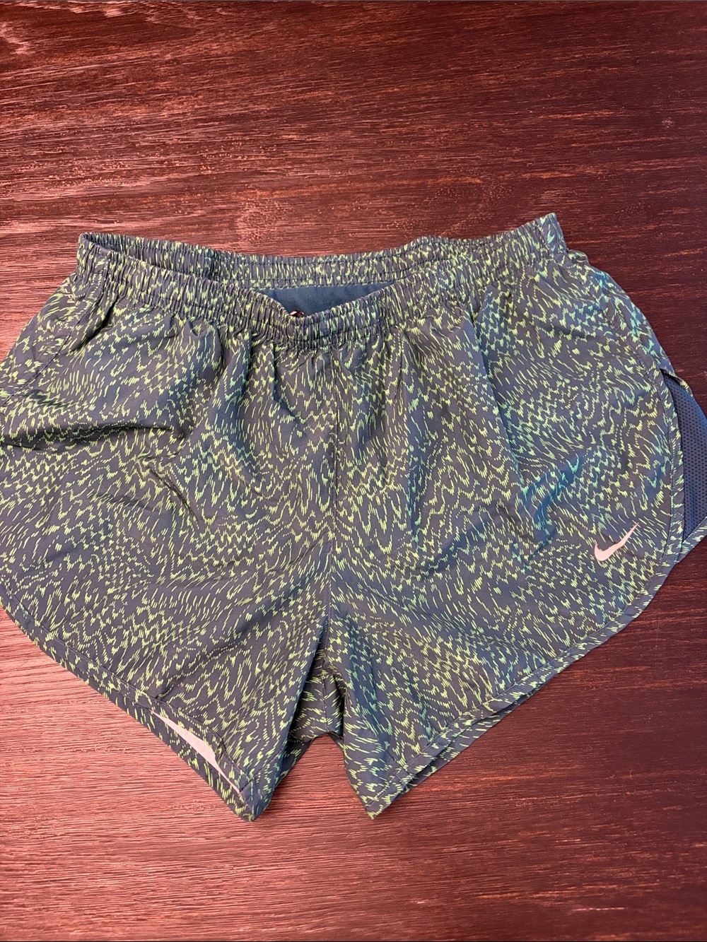 Nike Women’s Green-Blue Patterned Athletic Shorts